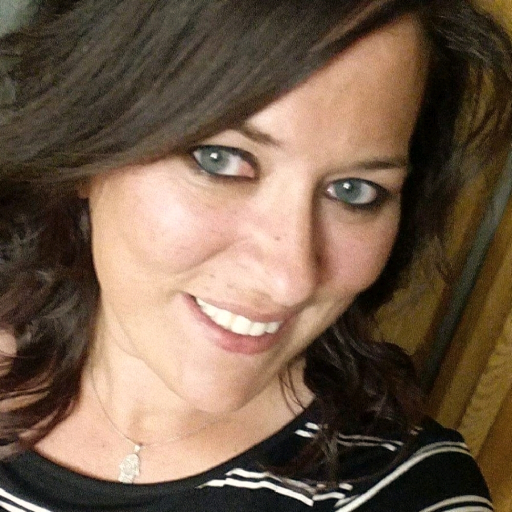 Meet your Posher, Cherae